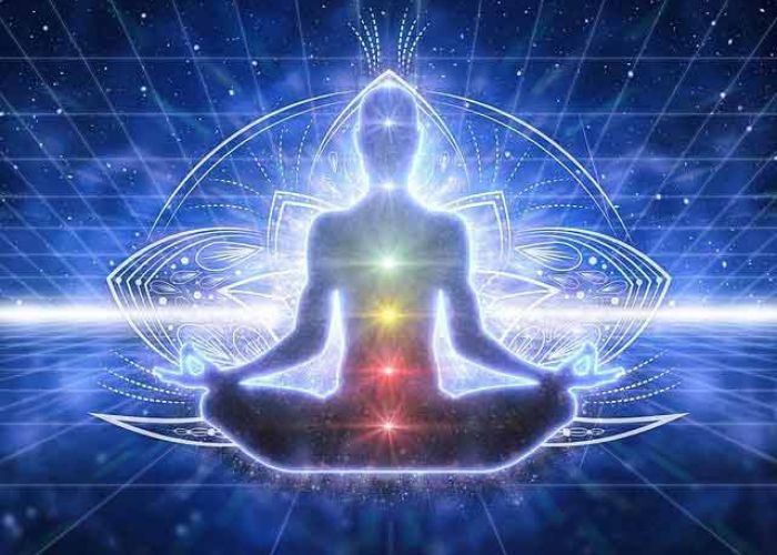 Chakra nello Yoga e ruote di luce e meditazione